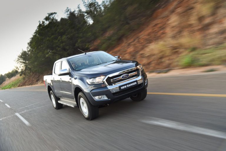 Ford sets LCV Trends with launch of new 2.2 TDCi Automatic Models