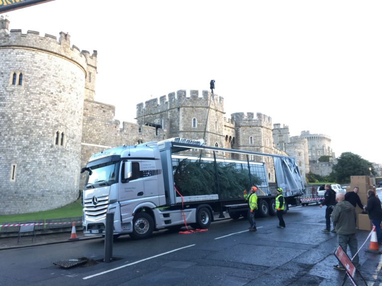 Mercedes-Benz CharterWay delivers a royal Christmas to the Queen