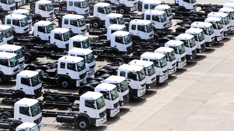 Sales milestone for Daimler Trucks