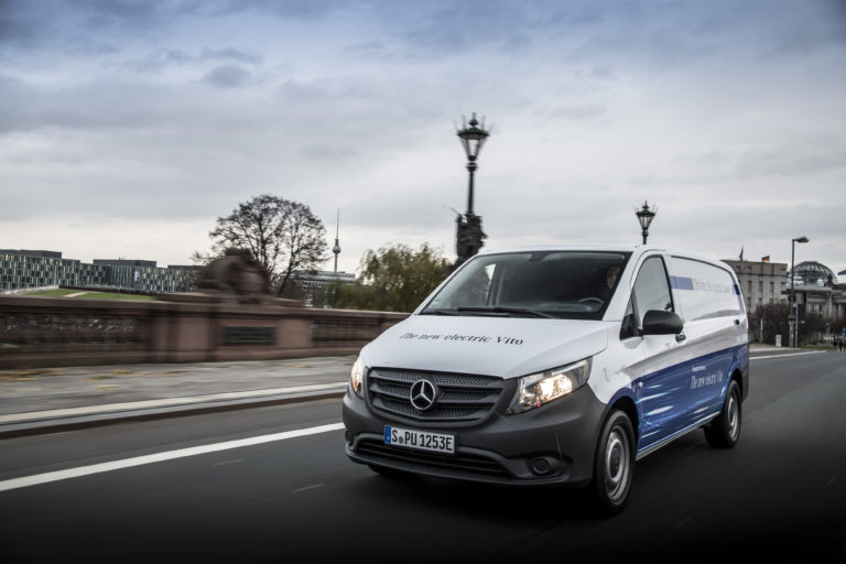 Mercedes-Benz Vans passes the mark of 400,000 units for the first time in 2017