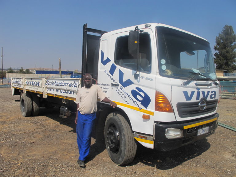 Tale of two reliable Hino weight-movers