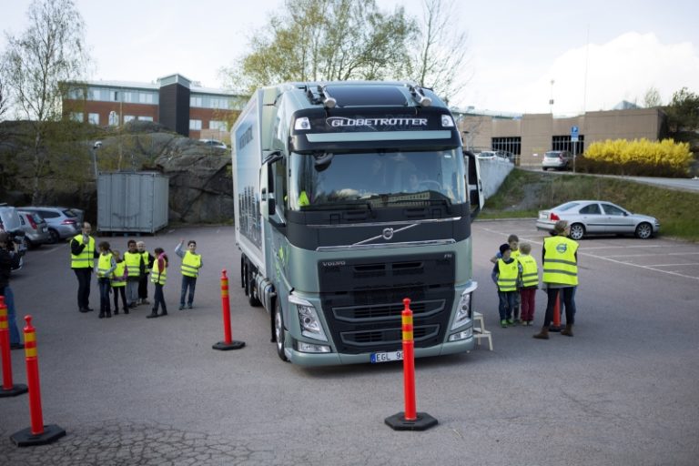 Volvo Trucks’ continual road safety initiative for children