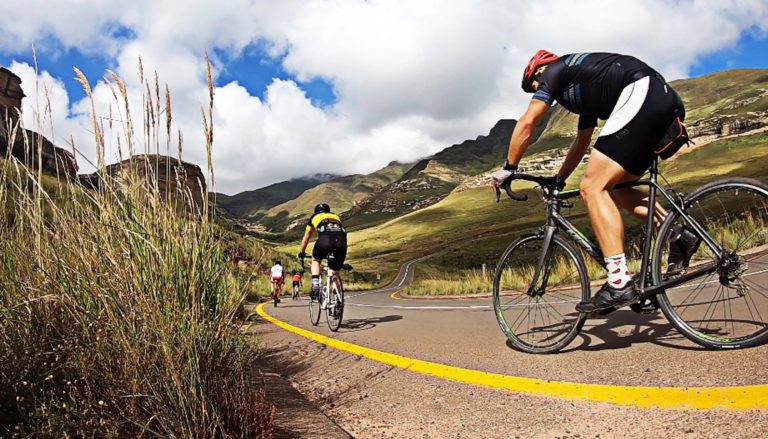 Willard Batteries sponsors Border2beach Cycle Tour In aid of Alzheimer’s and Dementia Awareness
