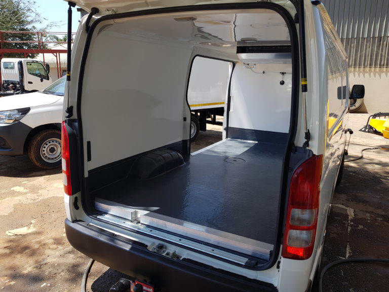 Serco keeping it fresh with insulated panel van