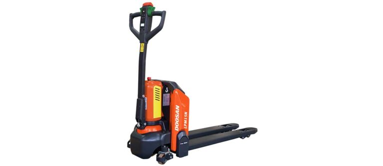New Doosan lithium-ion powered pallet truck from GLTC